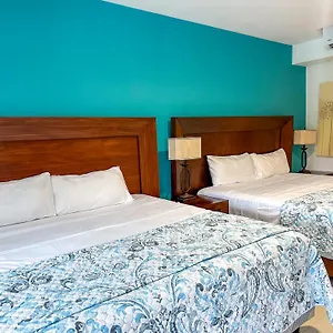 https://luxury-beachfront-penthouse-mareazul.quintano-roohotels.com